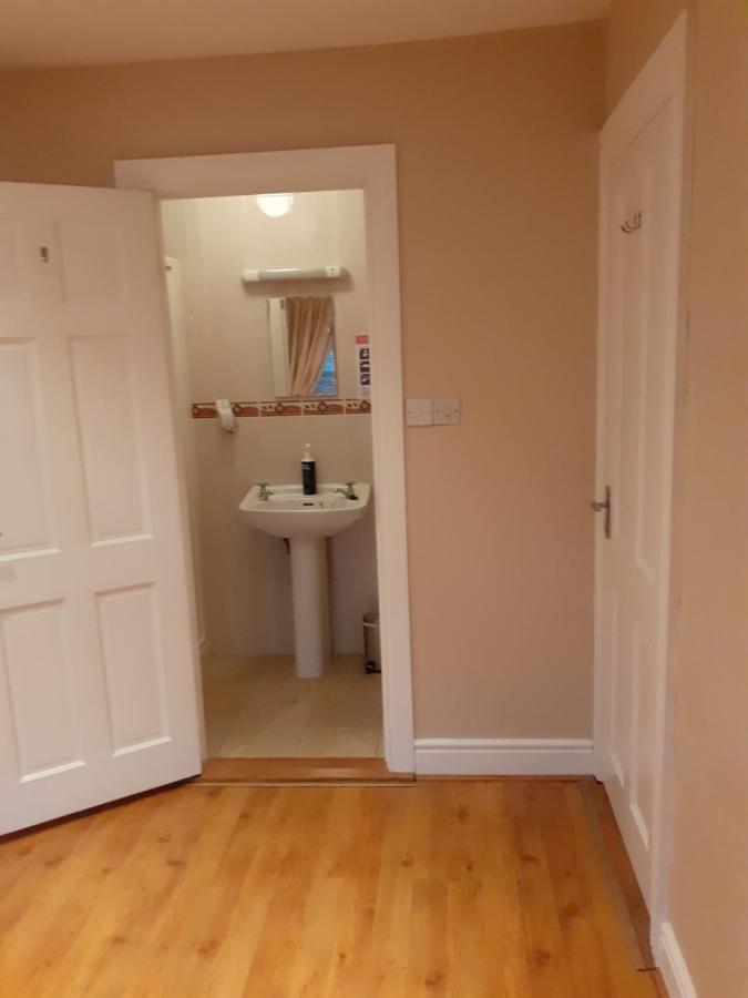 Mels Accomodation Letterkenny Εξωτερικό φωτογραφία